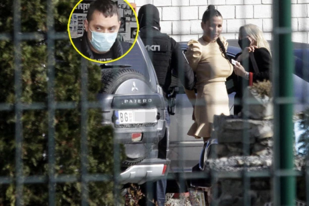 AJFONKA ODLUČILA DA PROPEVA O VELJI! Starleta rešila da otkrije sve što zna o POSLOVIMA NEVOLJINE GRUPE!?