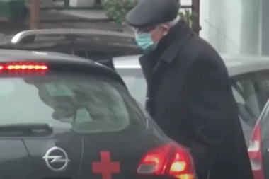 (FOTO, VIDEO) DOKTOR KON ŽIVI U BEOGRADU NA VODI? Pojavile se spekulacije o epidemiologu, A SADA JE OTKRIVENA PRAVA ISTINA! POZNATO I KOJA KOLA VOZI!