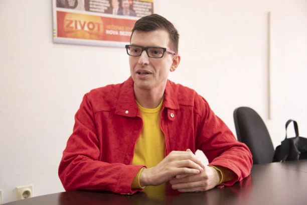 DESNIČARI U SRBIJI KAO DA SU SE KASTRIRALI: Predrag Azdejković za Republika.rs o novom ZAKONU o istopolnim zajednicama