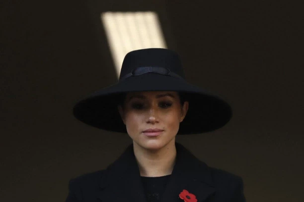 RAT NA BRITANSKOM DVORU: Megan optužila Kejt, Kamilu i Čarlsa za sve prljavštine koje kruže o njoj! Ono što sledi razbistriće mutnu vodu!