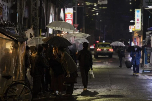 MASKE OBAVEZNE I NA OTVORENOM: Slovenija ušla u treći lokdaun zbog pandemije korone!