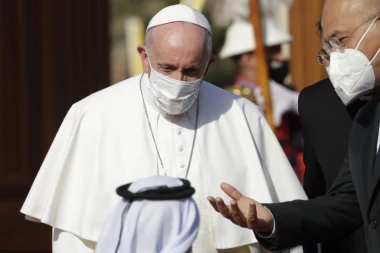 IZA VATIKANSKIH VRATA: Dve pravoslavne države pokušavaju da reše veliki spor uz pomoć - pape