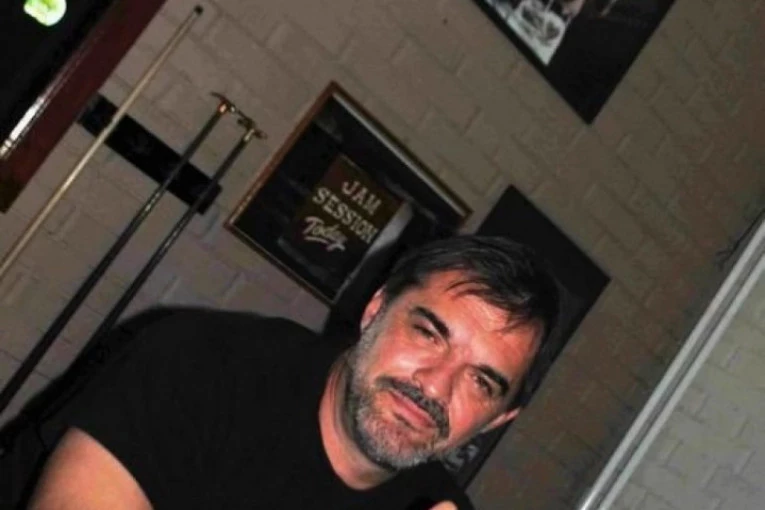 PRONAĐENO UGLJENISANO TELO GITARISTE: Policija zatekla jeziv prizor kod Kikinde!