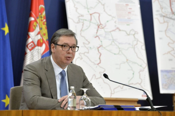 PARTIJA VELJE NEVOLJE UPUTILA JEZIVE PRETNJE PREDSEDNIKU! Vuletić: Aleksandre, u ćevabdžinicu ćeš