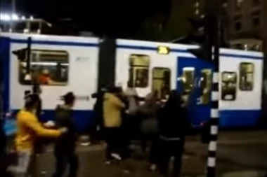 (VIDEO) HOROR U CENTRU GRADA: Vođa navijača ubijen pred ćerkom!