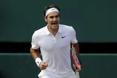 BAHATI FEDERER NA UDARU JAVNOSTI: Švajcarac po svaku cenu želi da istera svoje, REAGOVALE VLASTI!