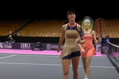 NIŠTA OD TROFEJA ZA DANILOVIĆEVU I BUŠAR: Srpkinja i Kanađanka poklekle u finalu turnira u Lionu...