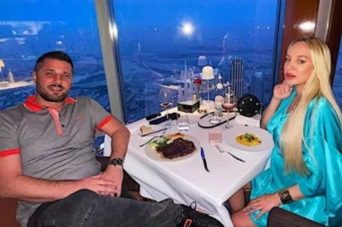 NA VRHU BURŽ KALIFE: Marko priredio Luni rođendan iz snova!