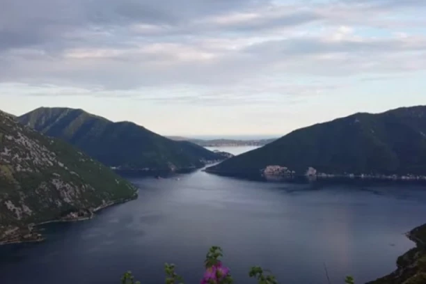 (FOTO) GRAĐANI SU REKLI SVOJE: Ovo je najlepši grad u Crnoj Gori!