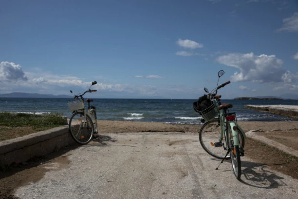 KRVAVI OKRŠAJ NA PLAŽI U ALBANIJI: Ubijene 4 osobe, ima ranjenih