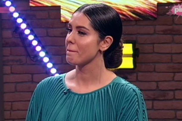 TANJA SAVIĆ KONAČNO DOBILA SVOJU DECU NAZAD, A SAD SE SUOČAVA SA NAJVEĆOM MUKOM: Sinovi neće kod majke u SRBIJU!