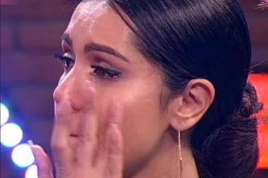 DUŠAN JE OSTAVIO DECU BEZ MAJKE: Tanja Savić godinu dana nije videla sinove - POTRESNA ISPOVEST SVE UZNEMIRILA!