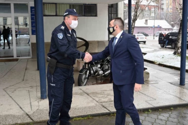 Ministar Vulin: Prioritet u narednih godinu dana uspostavljanje policajaca pozornika