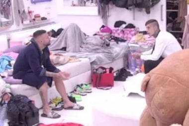 (VIDEO) NE MOŽE DA SE SMIRI! Fran se potpuno SLOMIO zbog Paule i Tomovića, Ša pokušavao da ga UTEŠI!