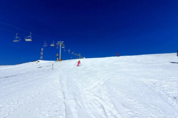 VAKCINISANI PROTIV KORONE IMAJU POPUSTE NA STAROJ PLANINI! Oni koji imaju antitela uštedeće novac na odmoru!