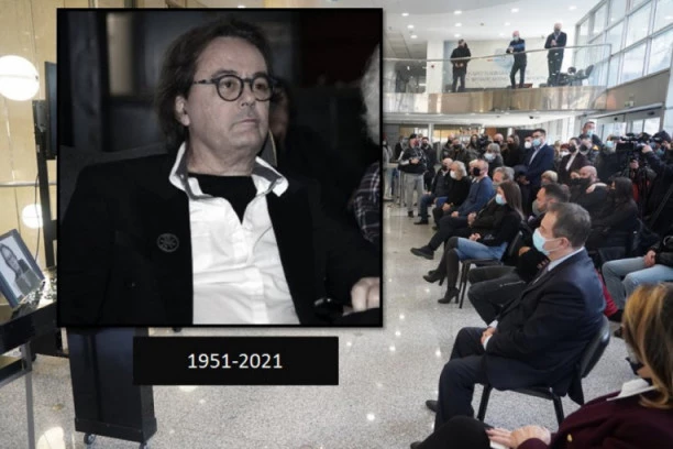 POLITIČARI, GLUMCI I PEVAČI NA KOMEMORACIJI SANJE ILIĆA: Sin Andrej neutešan, supruge Tatjane nema u prvim redovima! (FOTO)