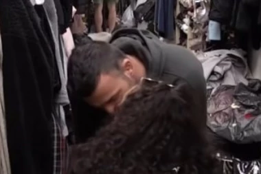 (VIDEO) Novi par: Pao poljubac između Tomovića i Paule!