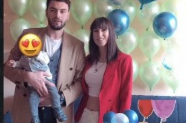 (FOTO) PORODIČNA IDILA! Toma i Nadežda uživaju u ljubavi, oprostila mu je PREVARU, a sada rade OVO!