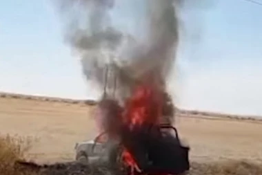 (VIDEO) MAFIJA BEZ MILOSTI: Otvorili vatru na policajce, PA IH SPALILI