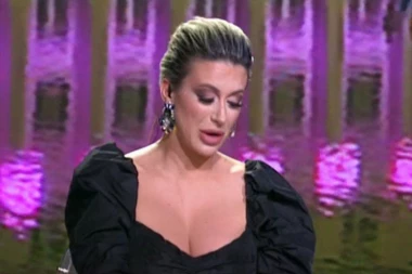 (VIDEO) ZADRUGARIMA SAOPŠTENA NOVA ODLUKA PRODUKCIJE KOJA ĆE IM PROMENITI ŽIVOT: Svi su u šoku nakon DRASTIČNIH IZMENA U RIJALITIJU!