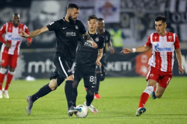 ZNAMO SVI KO TO MOŽE: Potres na Topčiderskom brdu - Šćekić nikad DIREKTNIJE pecnuo Zvezdu!