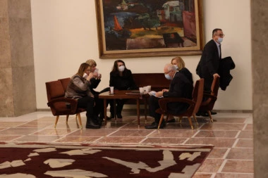 SRBIJA SE ZATVARA OD SUTRA! Donete nove mere