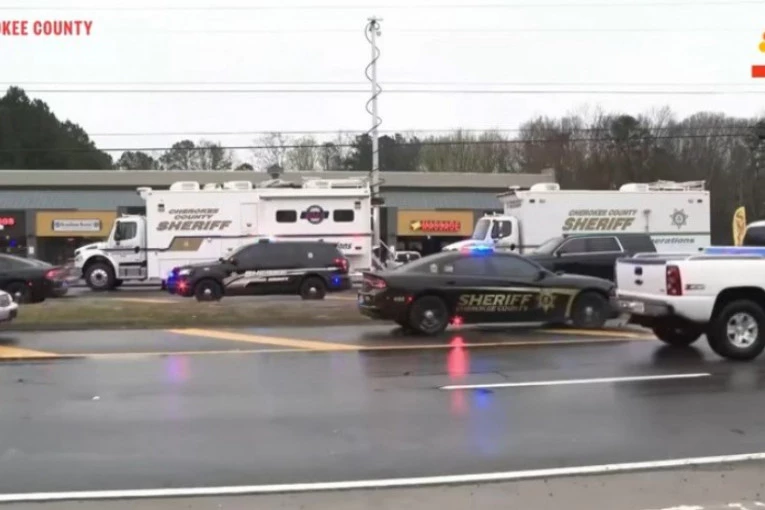 UBIJENO 8 OSOBA U ATLANTI! Mladić krenuo u krvavi pir po salonima za masažu (VIDEO)