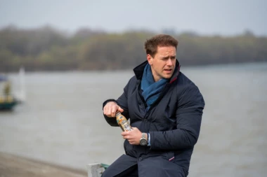 "Moja Kravica" čokoladno mleko od bele čokolade: Ovako Luka Raco odmara nakon završene prve sezone „Igre sudbine“!