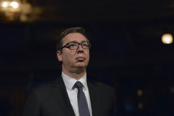 VUČIĆ UPUTIO TELEGRAM SAUČEŠĆA: Princ Filip je i u najtežim vremenima pokazivao oficirsku snagu i doslednost