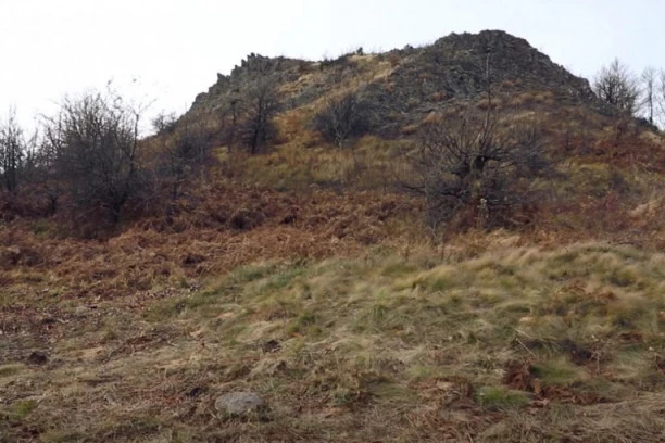 PLANINA NA KOJOJ SE DOGAĐAJU ČUDA: U potoku voda teče uzvodno, a duga je užarena!