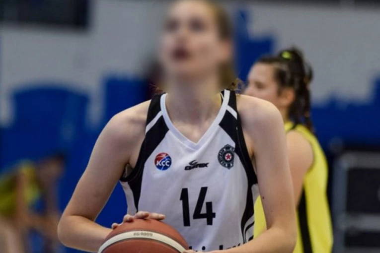 KOŠARKAŠICA PARTIZANA (16) IZVRŠILA SAMOUBISTVO! Stravična vest potresla Srbiju