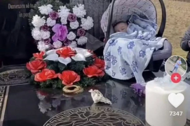 (HIT FOTO) VERSAĆE GROB: "Markirani" spomenik u Srbiji osvanuo na društvenim mrežama