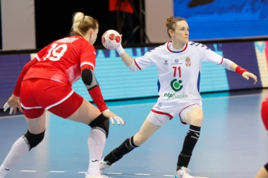 SRPKINJE STARTOVALE PORAZOM U KVALIFIKACIJAMA: Ruskinje opravdale ULOGU FAVORITA!