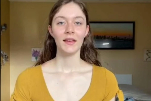 (VIDEO) VEĆE GRUDI U TRENU: Devojka otkrila kako od A korpe do bujnog dekoltea! TRIK ZA MEDALJU