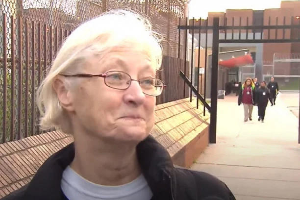 Rekoderka! ŽENA 19 GODINA PUTOVALA BEZ PASOŠA I LIČNE KARTE!