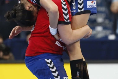 MI SMO ŽRTVA SAVEZA! Uzdanica Srbije BESNA kao RIS posle blamaže protiv Mađarske - rešila da PROGOVORI!