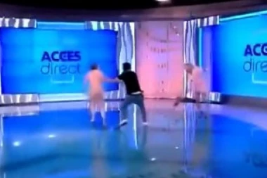(VIDEO) INCIDENT U PROGRAMU UŽIVO: Gola upala u studio i voditeljku gađala CIGLOM