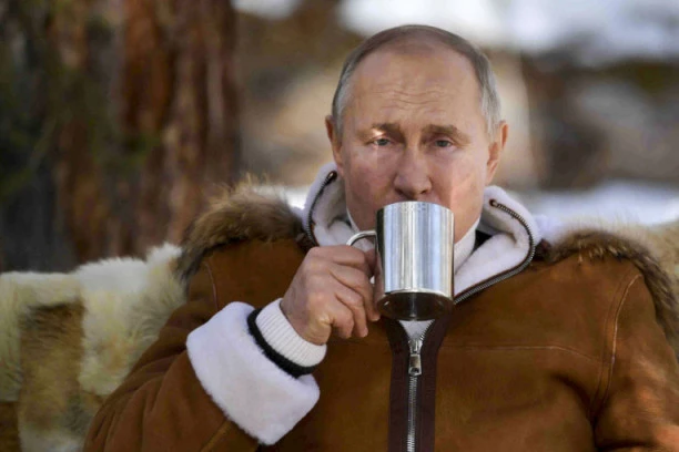 PUTIN HOĆE DA KLONIRA UBICE KOJE SU ŽIVELE PRE 3.000 GODINA! Bizarnije ne može, Britanci tvrde: Ti ljudi su pili krv iz lobanja