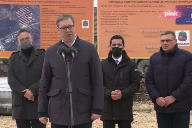 VUČIĆ OBIŠAO RADOVE U ZAJEČARU: Cilj je da do kraja godine imamo OSAM AUTO-PUTEVA u izgradnji