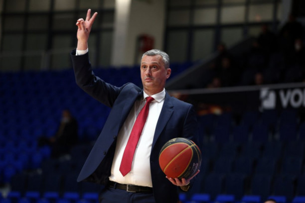 OTKRIVAMO! Tri imena u užem krugu za novog trenera košarkaša Zvezde - Radonjićev naslednik biće poznat za sedam dana!