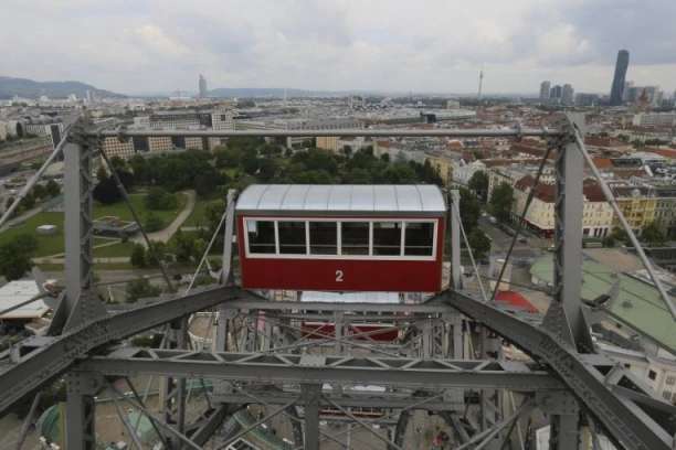 MORA DA SE ŠALITE: Ove dve svetske prestonice proglašene su za one sa NAJLJUBAZNIJIM STANOVNICIMA! Ceo svet u čudu