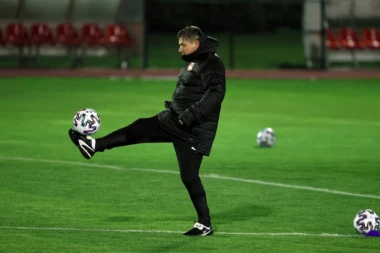 (FOTO) RADILO SE PUNOM PAROM: Piksijev prvi trening sa reprezentacijom Srbije!