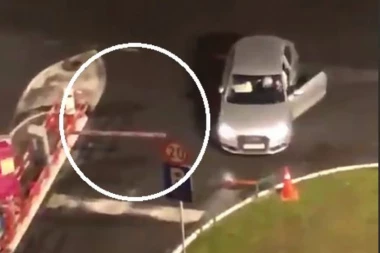 (VIDEO) TRANSFER BLAMA NASRED PARKINGA BEOGRADSKOG TRŽNOG CENTRA: Devojka naočigled kamera gurala rampu da bi izašla iz GARAŽE u suprotnom smeru?!