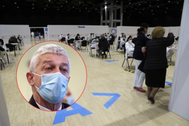 SKANDAL U ITALIJI! Nikola Mora upao u centar za vakcinaciju i tražio da njegova porodica dobije cepivo preko reda!