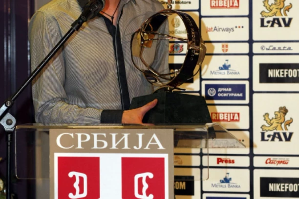 POTVRĐENO: Miloš Krasić se IPAK NE VRAĆA!