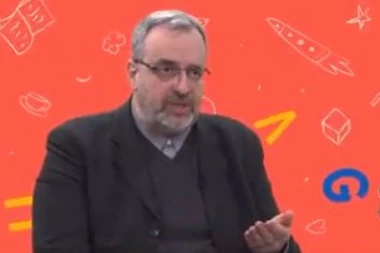 (VIDEO) Kako da vaše dete odvratite od mobilnog telefona? Doktor Rajović ima odgovor na to