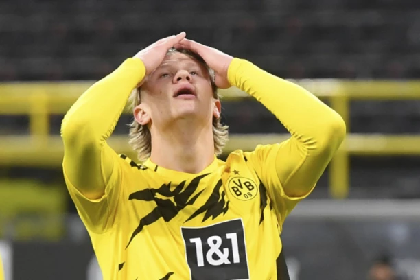 GREŠKA DECENIJE: Engleski VELIKAN nije hteo da plati 70.000 evra za Holanda!