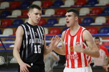 CRVENO-BELI RAZBILI PARTIZAN: Zvezda deklasirala večitog rivala za plasman u finale Evrolige!