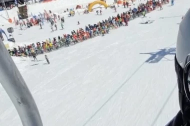 (FOTO) Neodgovorno do koske! NA KOPU KAO U PARALELNOM UNIVERZUMU: Niko ne poštuje mere, ponašaju se kao da nema epidemije!