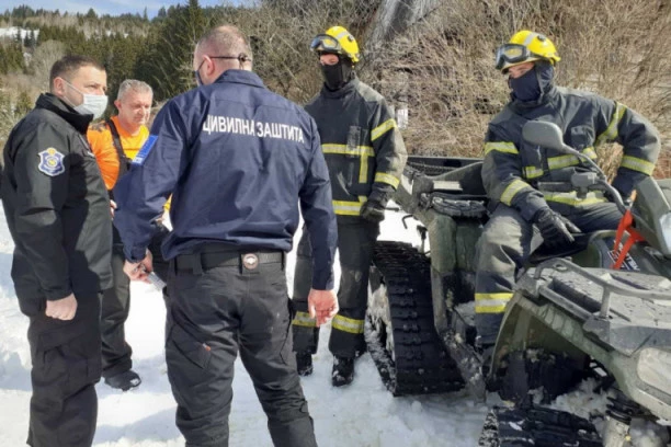 AKCIJA NA ZAVEJANOJ GOLIJI: Ugroženom stanovništvu dostavljena hrana i lekovi!
